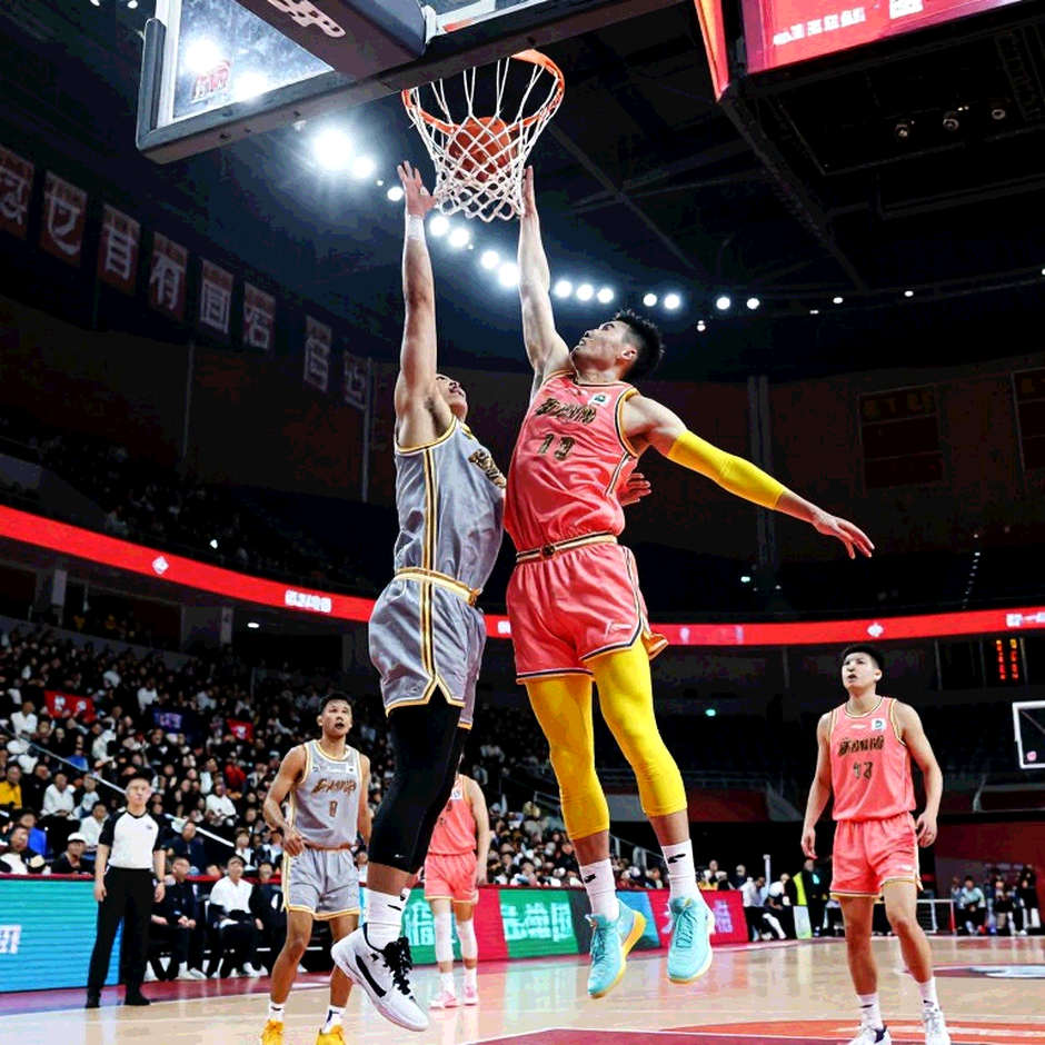 Zubac học lại nhịp chạy ở Indiana: Trung phong truyền thống giữa cỗ máy tốc độ của Haliburton