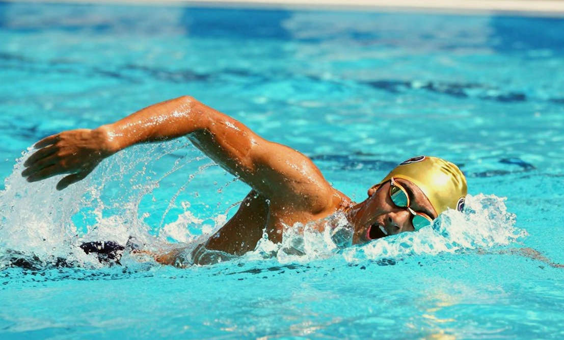 Imaizumi's 100m Breaststroke World Junior Record: Leap Forward or Misleading Signal?