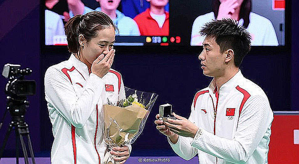 Sợi chỉ đỏ và chiếc vợt trần: Khi Loh Kean Yew và Kunlavut viết lại lịch sử cầu lông châu Á bằng một trận chung kết không khoan nhượng