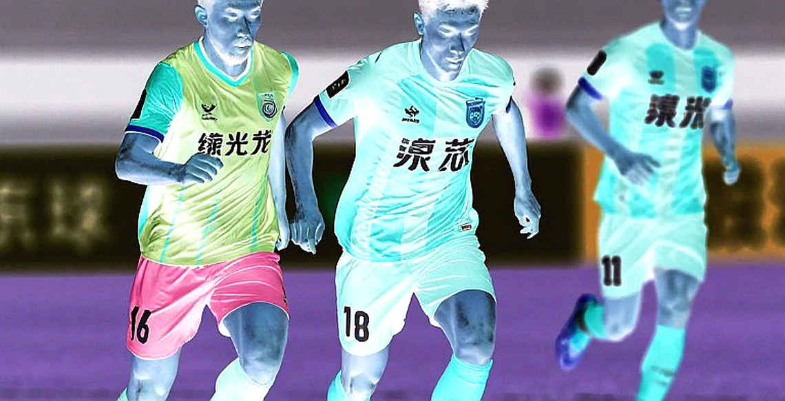 Chuyển nhượng V.League: Tiếng ồn của người đại diện và cái giá thật của một bản hợp đồng