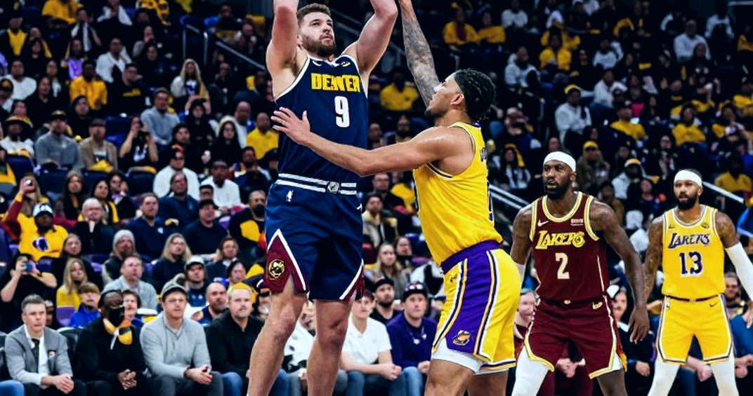 Tyler Dorsey Continues Contract Renewal Talks with Olympiacos Amid Interest from Rivals PAOK and Panathinaikos Tyler Dorsey Continues Contract Renewal Talks with Olympiacos Amid Interest from Rivals PAOK and Panathinaikos