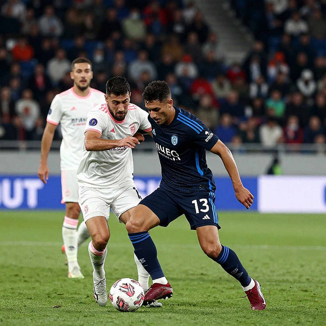 Hà Nội FC thua SLNA 1-4: Đáy bảng sau hai vòng và những lỗ hổng không nằm ở hàng thủ