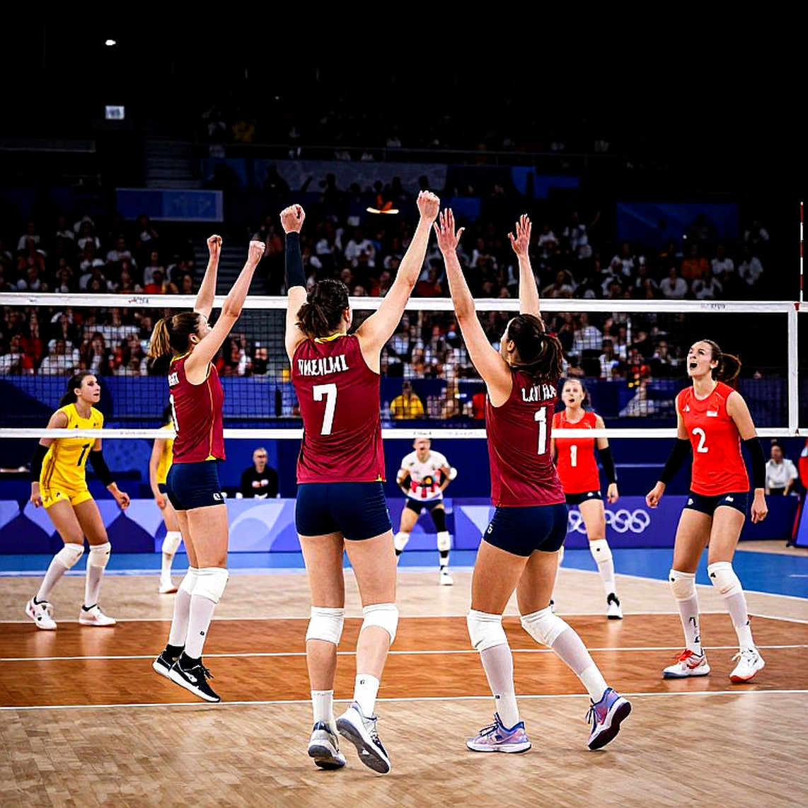 Brazil vô địch bóng chuyền nữ Nam Mỹ lần thứ 16 liên tiếp: thắng Argentina 3-0 và tấm vé Olympic cần kiểm chứng