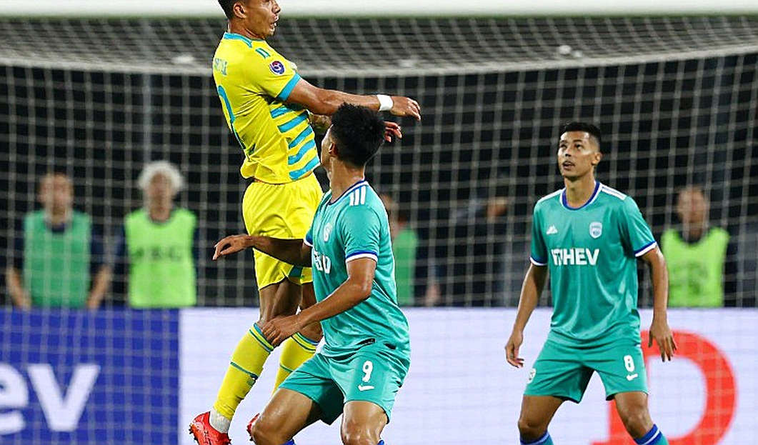 Capello, nước Ý và căn bệnh của những đường chuyền ngang